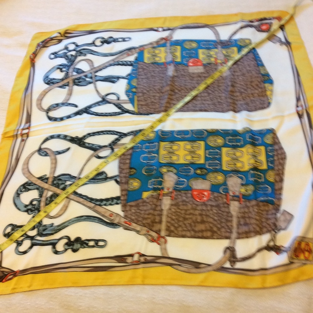 Women square scarf